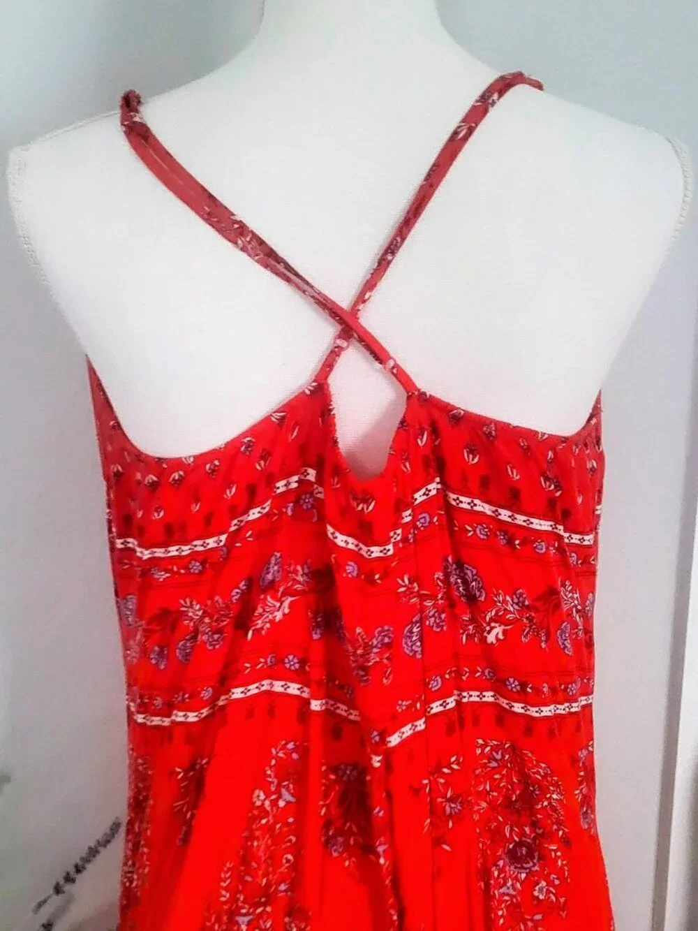 Brand New--Old Navy Red Paisley Maxi Dress with Border Print - Picture 2 of 6